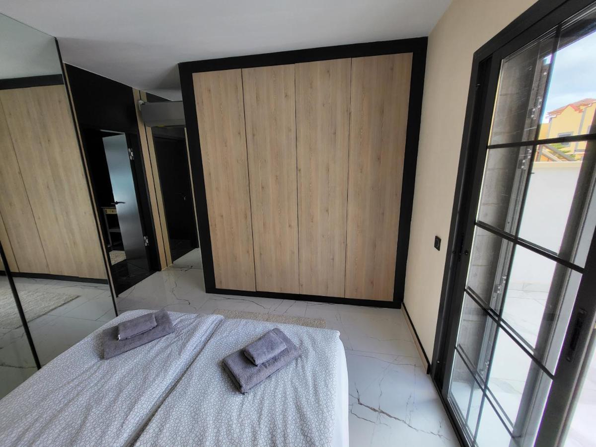 Sea View Luxury Apartment - Playa Del Duque Costa Adeje  Exterior foto